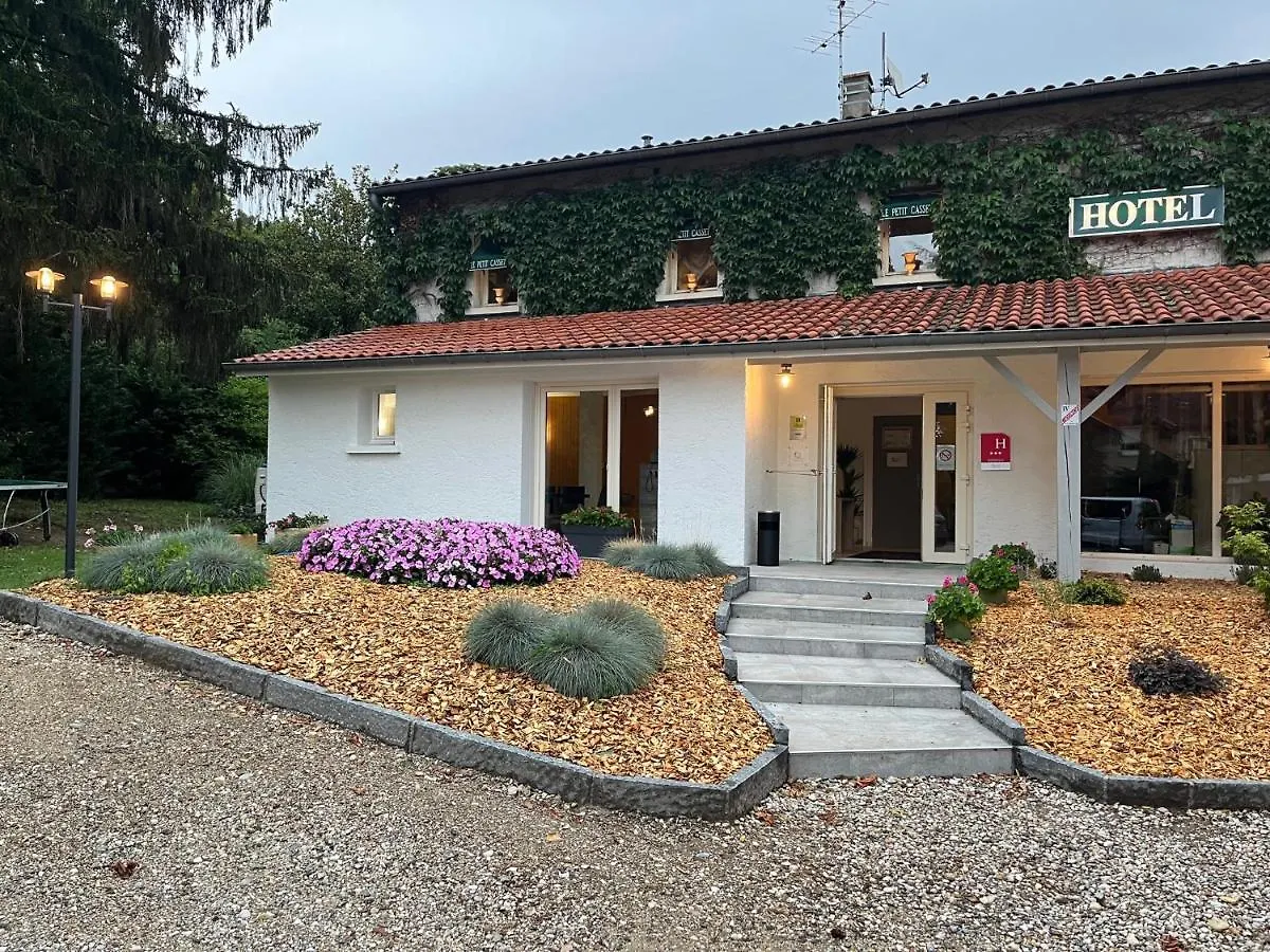 Logis Hotel Le Petit Casset La Boisse France