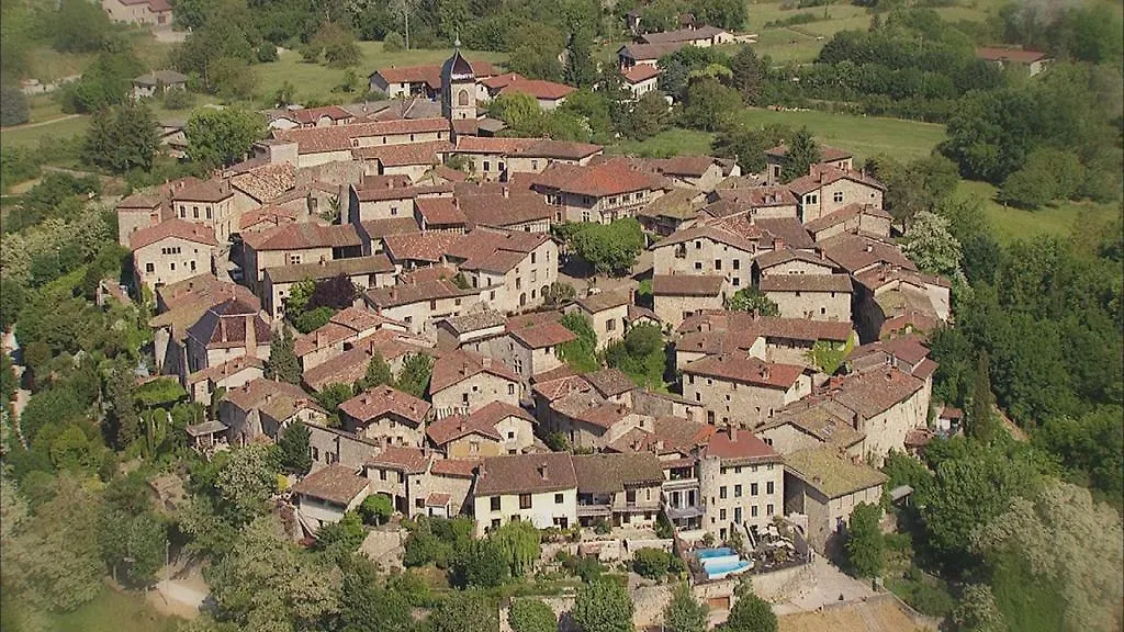 Logis Hotel Le Petit Casset La Boisse