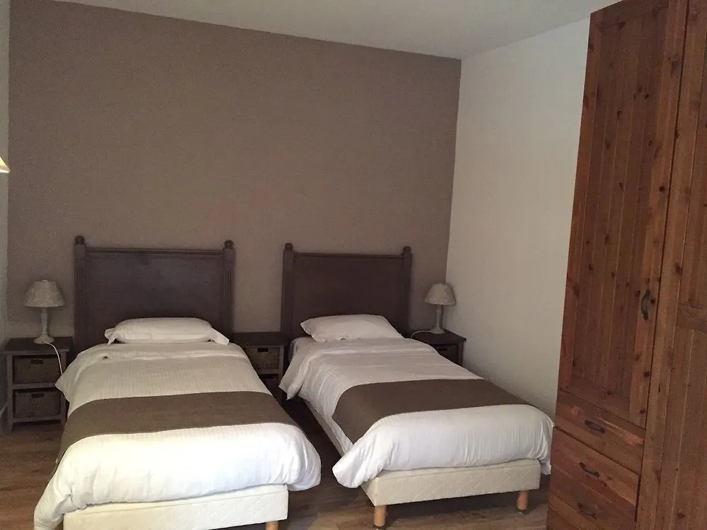 Logis Hotel Le Petit Casset La Boisse