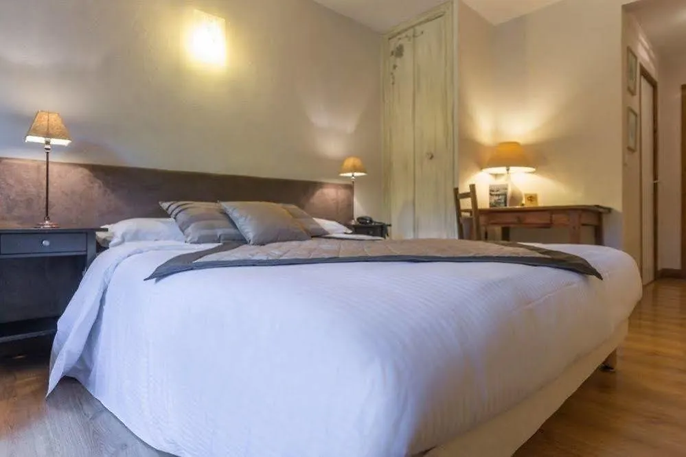 Logis Hotel Le Petit Casset La Boisse France