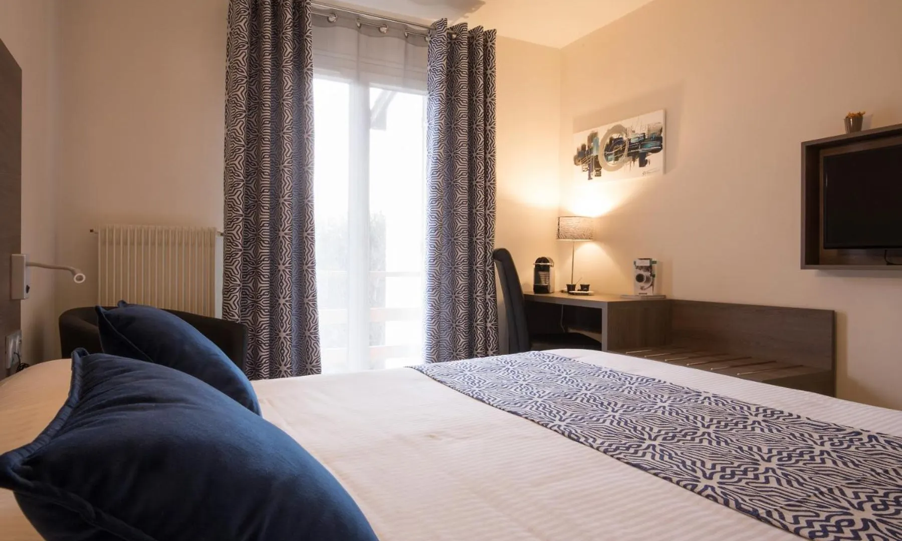 Logis Hotel Le Petit Casset La Boisse