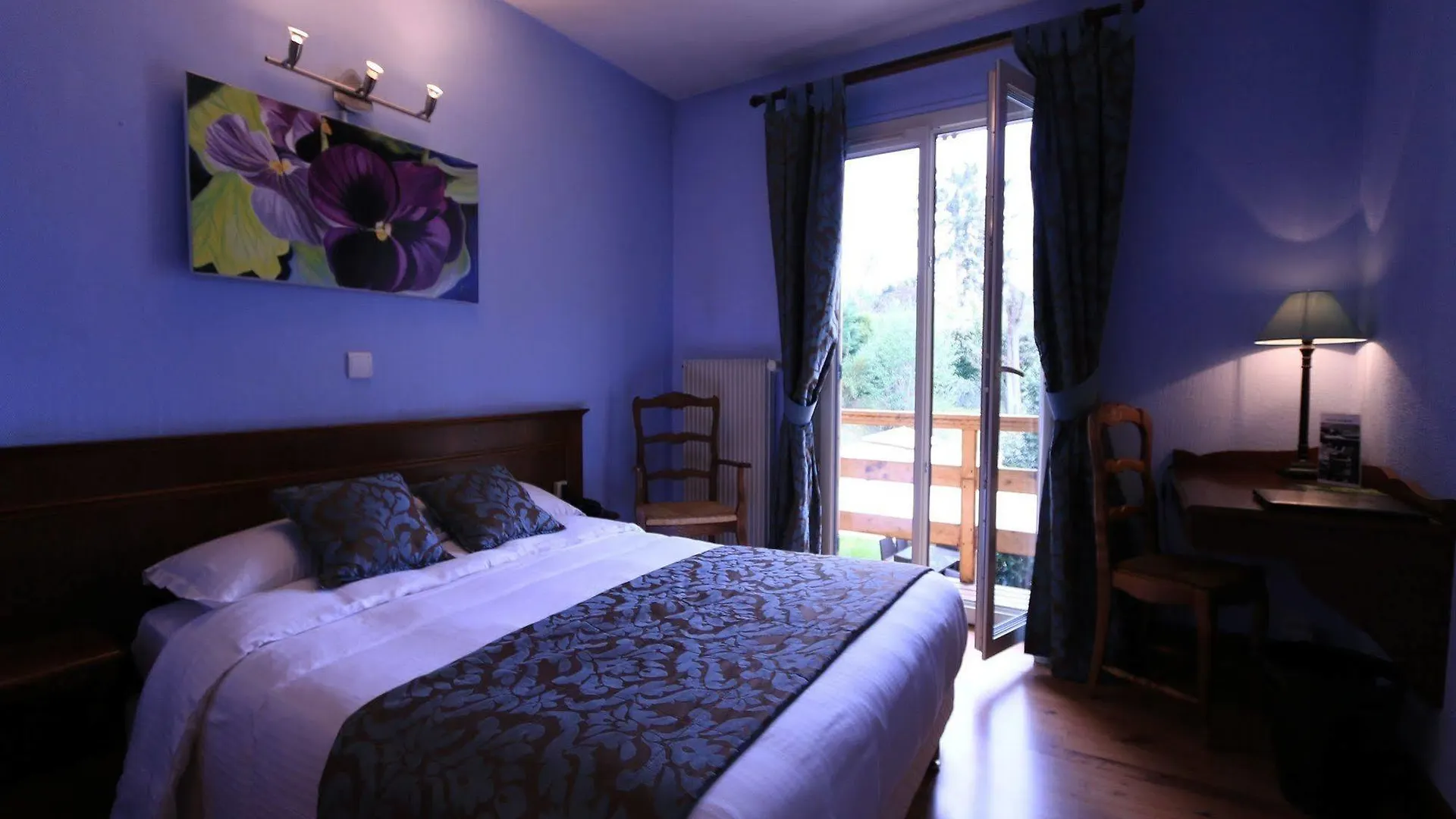 Logis Hotel Le Petit Casset La Boisse